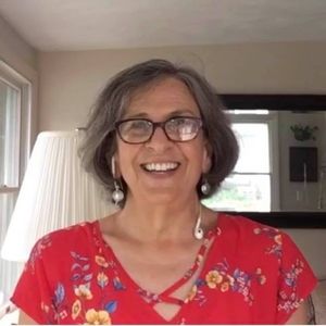 Meet your Posher, Sara